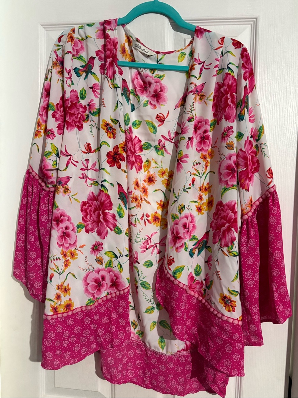 The Pioneer Woman Floral Open-Front Kimono Jacket in Hot Pink and White
